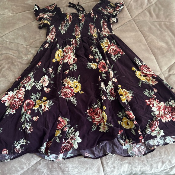 Torrid purple floral sun dress with ruching size 0 - Picture 4 of 4